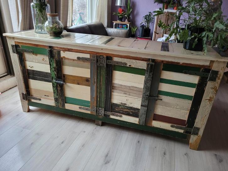 Uniek dressoir van sloophout groen gebroken wit, Huis en Inrichting, Kasten | Dressoirs, Zo goed als nieuw, 200 cm of meer, 50 tot 75 cm