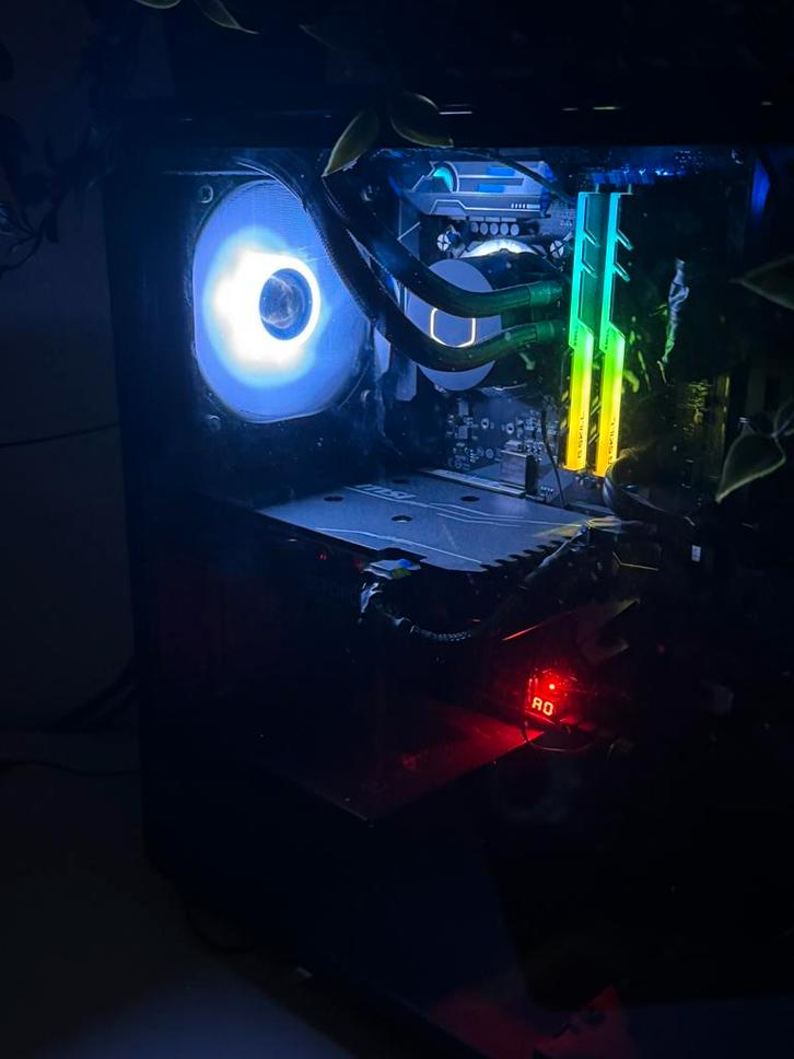 Snelle beginners game pc! ❗️MOET NU WEG❗️, Computers en Software, Desktop Pc's, Zo goed als nieuw, SSD, 16 GB, Met videokaart