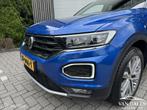 Volkswagen T-Roc 1.5 TSI DSG Sport|PANO|NAP! Vol optie's., Auto's, Volkswagen, 4 cilinders, Blauw, Bedrijf, 19 km/l