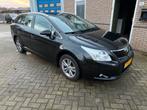 Toyota Avensis 1.8 Vvt-i Wagon Clima navi trekhaak, Auto's, Zwart, 4 cilinders, Zwart, Origineel Nederlands