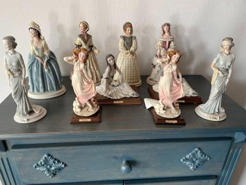 Handbeschilderde Capodimonte stijl 10 beeldjes porselein beschikbaar voor biedingen