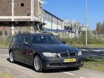 BMW 3 Serie Touring 318i Business Line AUTOMAAT Navigatie Pa, Automaat, 1435 kg, Origineel Nederlands, 695 kg