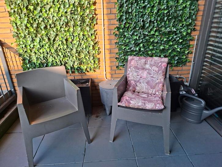 Philip Starck model Driade Toy tuinstoelen, Tuin en Terras, Tuinsets en Loungesets, Gebruikt, Tuinset, Kunststof, 8 zitplaatsen