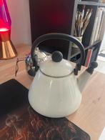 Fluitketel en theepot, Ophalen