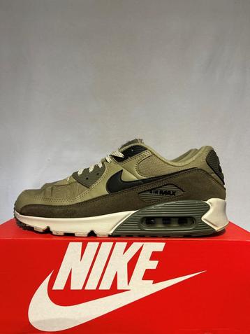 Maat 45 - Nike Air Max 90 Neutral Olive beschikbaar voor biedingen