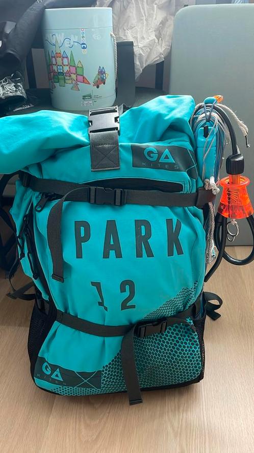 GA spark 12 m2 kite compleet met bar, Watersport en Boten, Kitesurfen, Zo goed als nieuw, Geen board, Ophalen