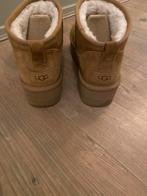 Ugg Classic Ultra Mini Cognac mt: 41, Kleding | Dames, Ophalen, Zo goed als nieuw, Bruin