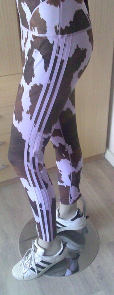 Adidas ZGAN Ivy Park Cow-Print Tights L, Kleding | Dames, Sportkleding, Zo goed als nieuw, Overige typen, Maat 42/44 (L), Overige kleuren