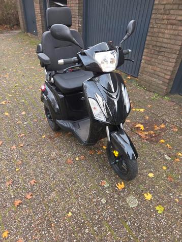 For motion fast one  driewieler   beschikbaar voor biedingen