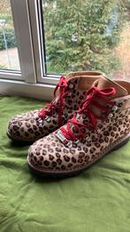 Amman. Hoge sneakers. Maat 40. Zwitsers design, Ophalen of Verzenden, Zo goed als nieuw, Zwart