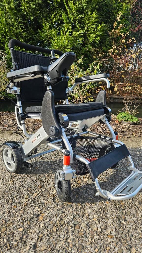 Opvouwbare lichtgewicht elektrische rolstoel Smart Chair, Diversen, Rolstoelen, Zo goed als nieuw, Elektrische rolstoel, Inklapbaar