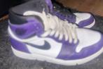 Jordan 1 court purples, Kleding | Heren, Schoenen, Overige kleuren, Ophalen of Verzenden, Sneakers of Gympen, Gedragen