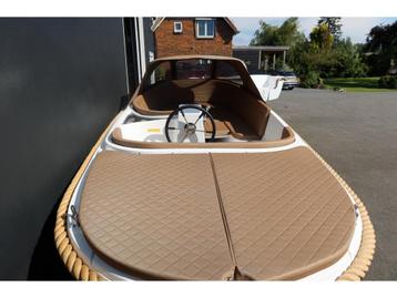 Corsiva 570 New Age beschikbaar voor biedingen