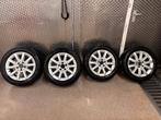 Winterbanden; set Mercedes B 180  205/55/R16  Nieuwstaat, Auto-onderdelen, Banden en Velgen, Ophalen, Gebruikt, 16 inch, Banden en Velgen