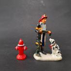 Lemax kerst figuur d17 brandweer kerstdorp kersthuisjes, Diversen, Kerst, Verzenden