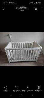 Wit Ledikant + Commode - In Hoogte Verstelbaar, Ophalen, Gebruikt, Ledikant