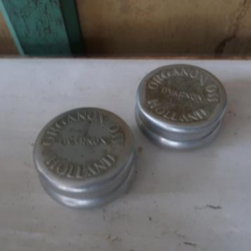 Oude blikjes Organon Oss Holland Ovarnon origineel SET PRIJS beschikbaar voor biedingen