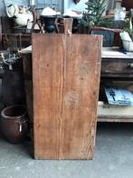 Antieke grote broodplank, Ophalen