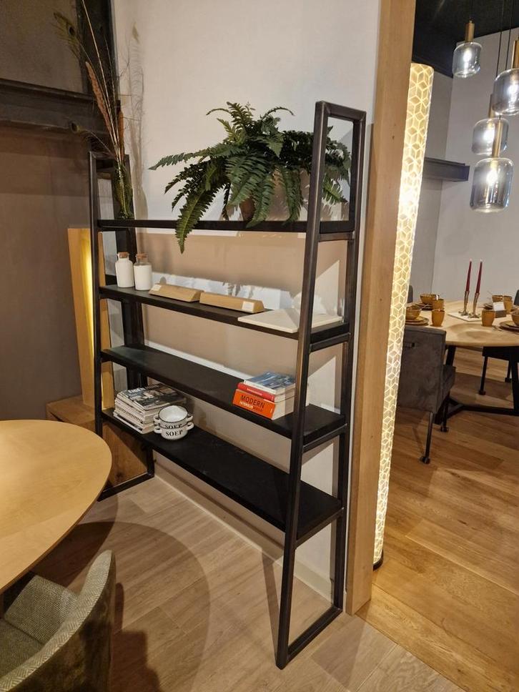 Zwart Eiken Wandmeubel - Showmodel Opruiming!, Huis en Inrichting, Woonaccessoires | Wandplanken en Boekenplanken, Zo goed als nieuw