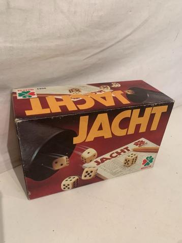 Jacht dobbelspel beschikbaar voor biedingen