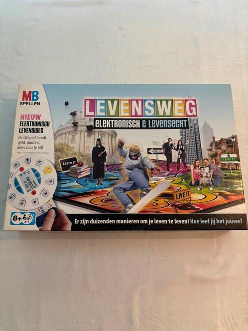 MB Spellen Levensweg Elektronisch en Levensecht bordspel!, Hobby en Vrije tijd, Gezelschapsspellen | Bordspellen, Zo goed als nieuw