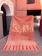 Berber kleed Taznakht | Handgemaakt, nieuw uit Marokko, 150 tot 200 cm, Ophalen of Verzenden, Rood, Rechthoekig