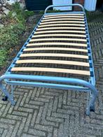 Onderschuifbed - Ideaal voor logees!, Ophalen, Gebruikt, 90 cm, Eenpersoons