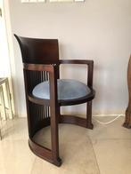 Frank Lloyd Wright / Cassina  606 Barrel Chair, Ophalen, Gebruikt, Bruin, Barrel Chair