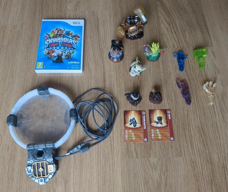 Skylanders Trap Team met portal en 6 karakters, Spelcomputers en Games, Games | Nintendo Wii, Zo goed als nieuw, Avontuur en Actie