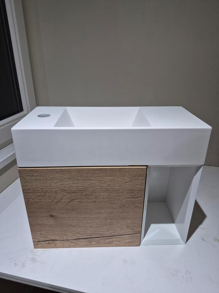 Nieuwe Assenti Thiny Onderkast + Wastafel, Huis en Inrichting, Badkamer | Badkamermeubels, Ophalen of Verzenden