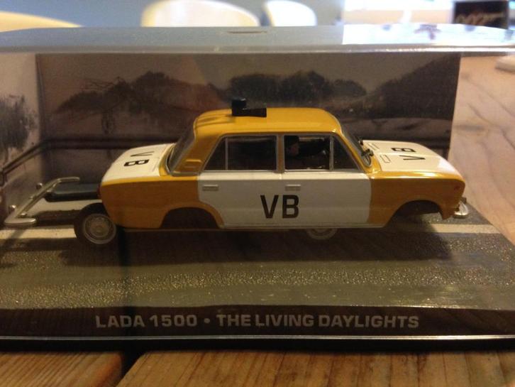 Lada 1500 - The Living Daylights - 1:43, Hobby en Vrije tijd, Modelauto's | 1:43, Zo goed als nieuw, Auto, Overige merken, Ophalen of Verzenden