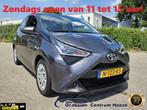 Toyota Aygo 1.0 VVT-i x-Play, Carplay! Camera! 1e Eig! Zonda, Voorwielaandrijving, Stof, Gebruikt, Euro 6