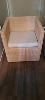 Set van twee luxe rieten stoelen + kussens, Huis en Inrichting, Stoelen, Ophalen, Twee, Wit, Riet of Rotan