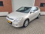 Hyundai I30 2.0i Style Trekhaak, Gebruikt, Leder en Stof, Bedrijf, Handgeschakeld