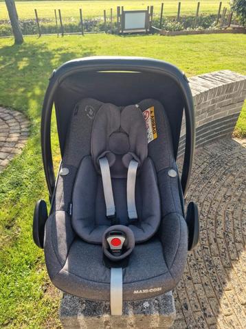 Maxi-Cosi Pebble Pro i-Size  beschikbaar voor biedingen