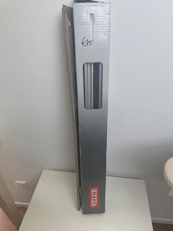 Velux verduisterend rolgordijn voor dakkraam, M04 (304) beschikbaar voor biedingen