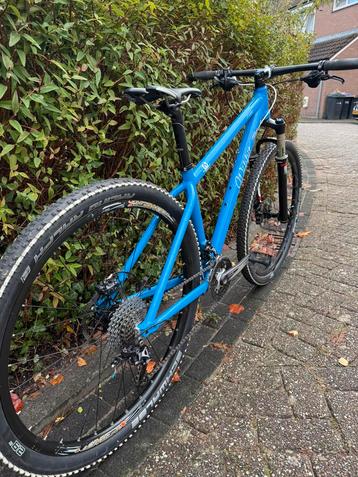 Wikkit 29er maat S , zeer nette (dames) fiets 29 inch beschikbaar voor biedingen