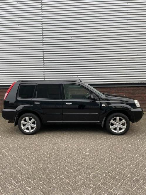 Nissan X-trail 2005 Zwart automaat 4x4 alle opties, Auto's, Nissan, Particulier, X-Trail, 4x4, ABS, Airbags, Airconditioning, Apple Carplay