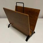 OPRUIMING Jaren 50 60 vintage teak plywood staal krantenbak, Gebruikt, Teak, Pastoe, Ophalen of Verzenden