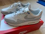 Nike Air Max 1 Safari Summit White maat 45, Nieuw, Ophalen of Verzenden, Wit, Sneakers of Gympen