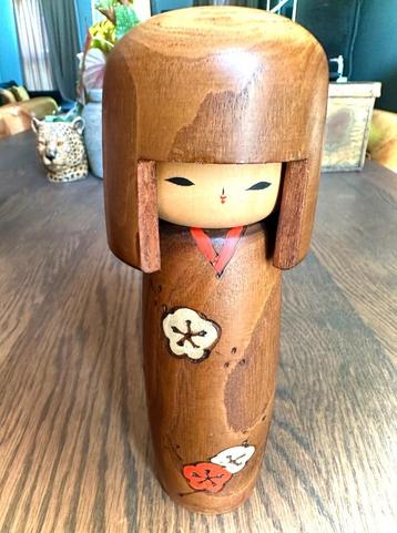 Geluk pop Kokeshi Sakura bloemen Vintage beeld beeldje hout beschikbaar voor biedingen