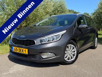 Kia Cee'd Sportswagon 1.6 GDI Plus Pack / Perfect onderhoude beschikbaar voor biedingen