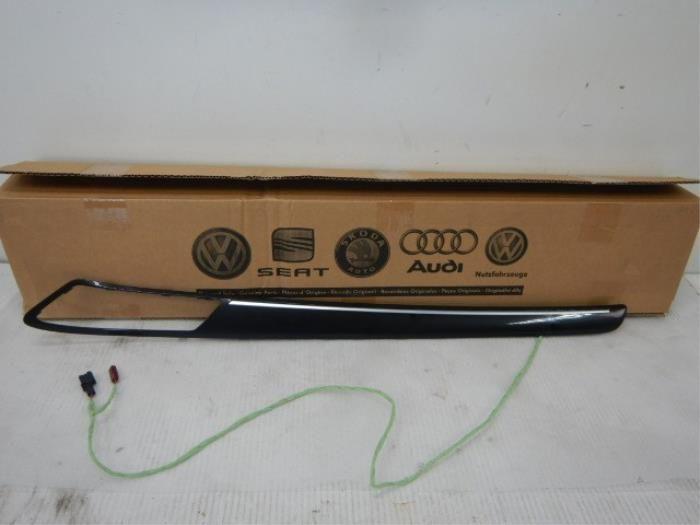 Portierlijst Volkswagen Golf (22744600), Auto-onderdelen, Ophalen of Verzenden, Gebruikt