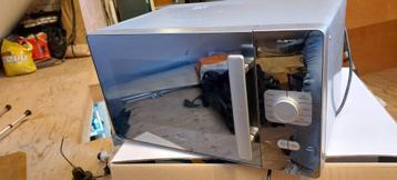Whirlpool Questo vrijstaande grill/bakoven beschikbaar voor biedingen