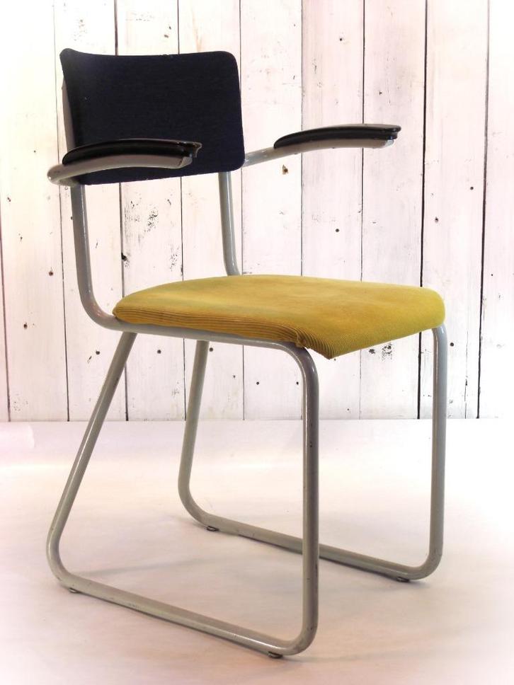 Ahrend buisframe sledestoel, Huis en Inrichting, Stoelen, Gebruikt, Eén, Kunststof, Metaal, Stof, Overige materialen, Blauw, Ophalen