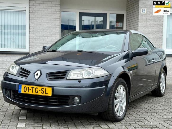Renault Mégane Coupé-Cabriolet 2.0-16V 135PK Tech Line, Auto's, Renault, Bedrijf, Te koop, Mégane, ABS, Airbags, Airconditioning