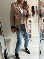 Bruin geruite graffiti blazer nieuwstaat maat s/m oversized, Kleding | Dames, Jasjes, Kostuums en Pakken, Ophalen of Verzenden