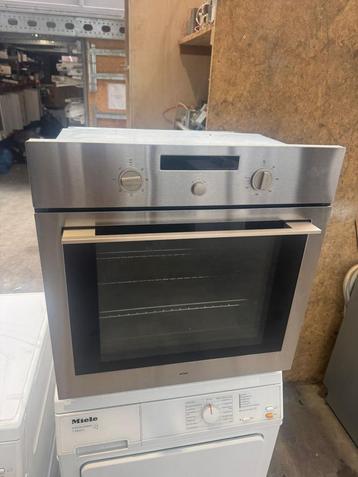 ATAG oven schoon 60 cm super netjes bezorging  beschikbaar voor biedingen