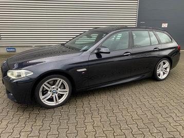 530D X-DRIVE AUT NAVI LEDER PANO-DAK HEAD-UP M-PAKKET