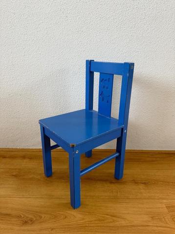 Kinderstoel beschikbaar voor biedingen
